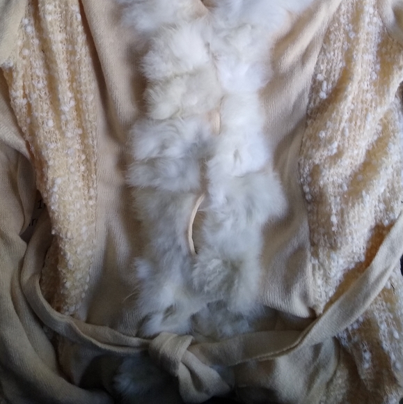 NWT Rabbit Fur Detail Fitted Long Sleeve Cardigan Ivory Cream Large - Picture 10 of 12